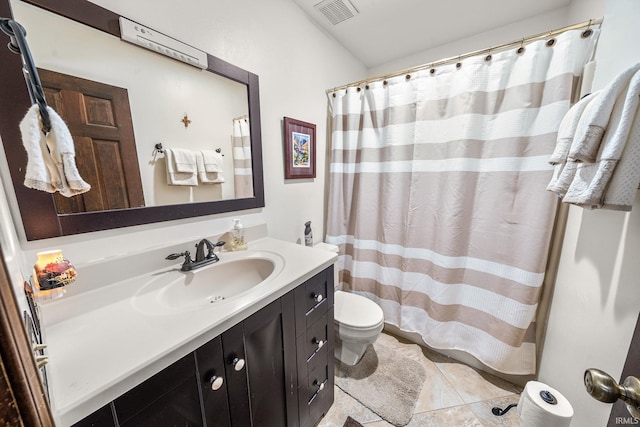 21485 Wallen Dr, South Bend, IN 46628 - bathroom with vanity, toilet, and a shower with curtain