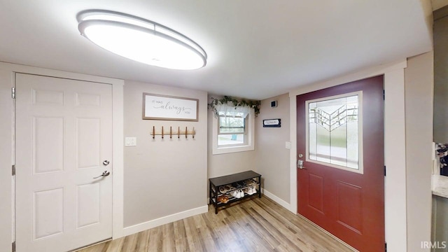 5480 S 950 W, South Whitley, IN 46787 - entryway featuring light wood-style flooring and baseboards