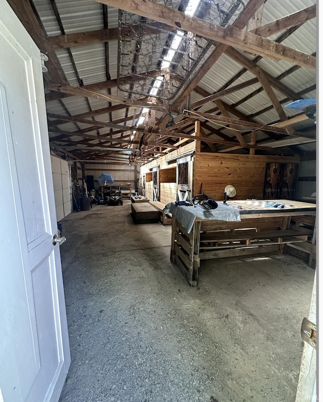 5480 S 950 W, South Whitley, IN 46787 - view of garage