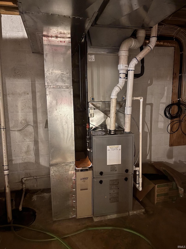 311 Hampshire Dr, Logansport, IN 46947 - utilities with heating unit
