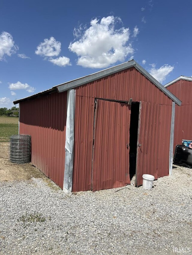 7109 W 100 S, Wabash, IN 46992 - view of pole building