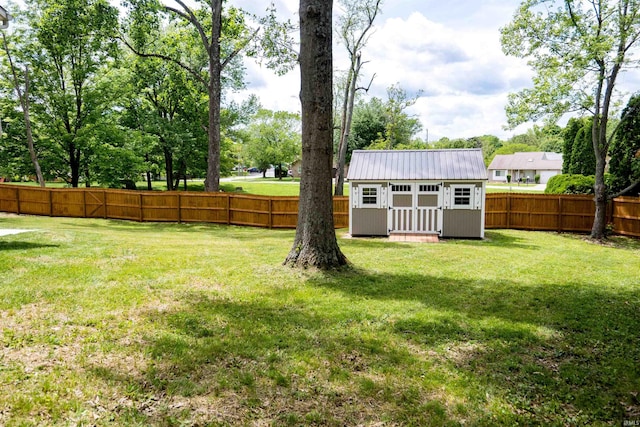 3850 W Woodmere Ct, Bloomington, IN 47403 - view of yard