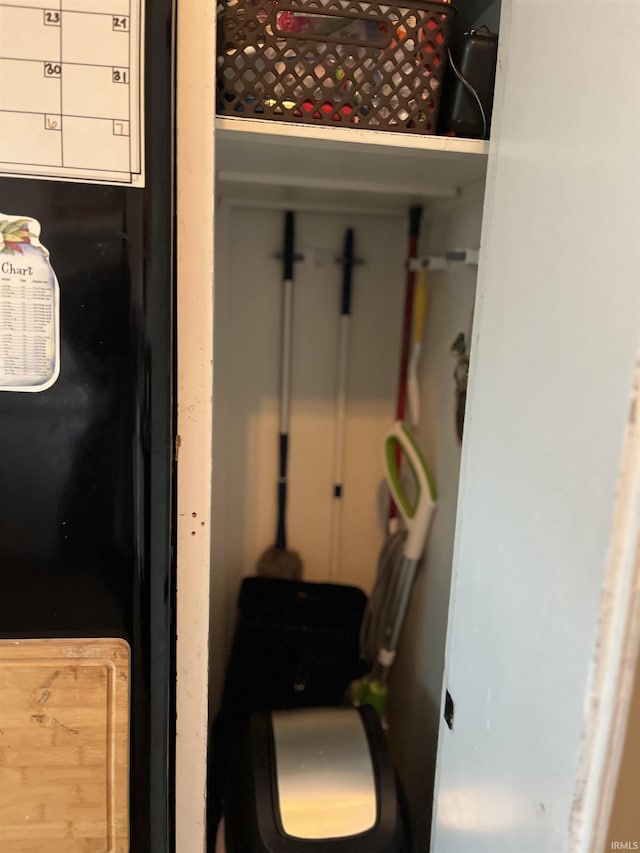 1746 College Ave, Huntington, IN 46750 - view of mudroom