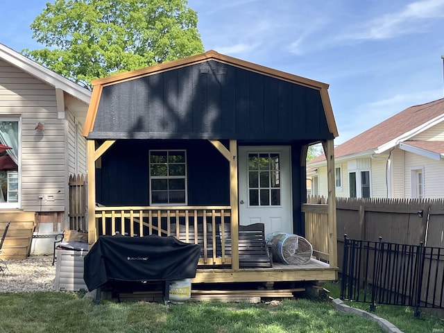 1746 College Ave, Huntington, IN 46750 - back of house featuring a wooden deck