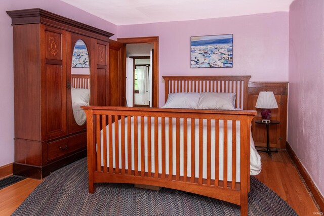 822 S Stull Ave, Bloomington, IN 47401 - bedroom featuring wood finished floors and baseboards