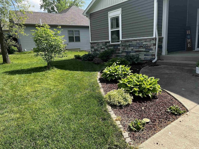 6336 Munsee Dr, West Lafayette, IN 47906 - view of green lawn