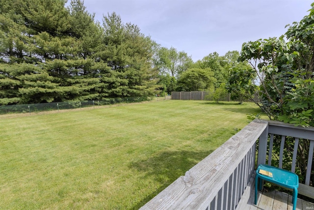5212 E 600 S, Lafayette, IN 47909 - view of yard with view of wooded area