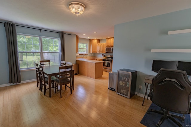 5212 E 600 S, Lafayette, IN 47909 - dining area featuring light wood-style flooring, baseboards, a desk, and recessed lighting