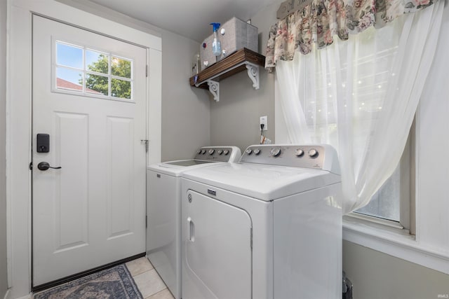 702 S Van Buren St, Auburn, IN 46706 - washroom featuring washer and clothes dryer and light tile patterned flooring