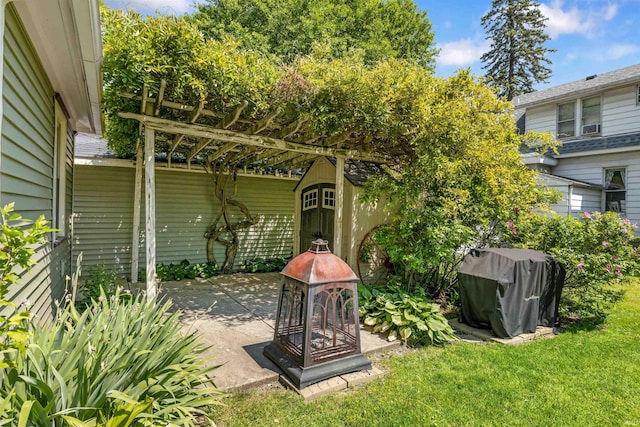 702 S Van Buren St, Auburn, IN 46706 - view of patio / terrace