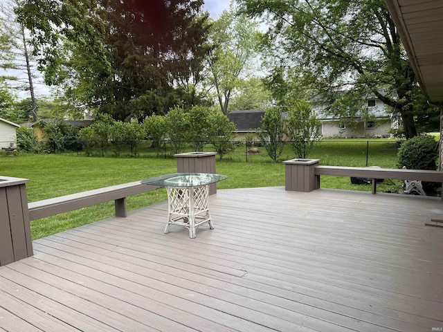 405 N Dogwood Ln, Muncie, IN 47304 - view of wooden deck