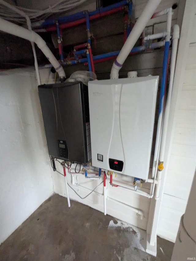 300 E Taylor St, Kokomo, IN 46901 - utilities with water heater