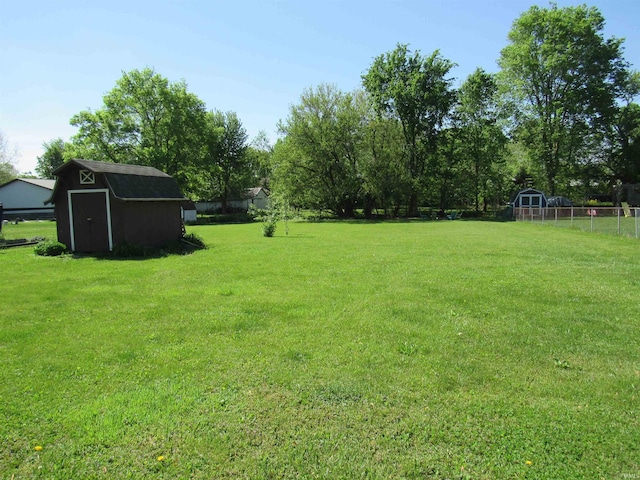 331 W Payton St, Greentown, IN 46936 - view of yard