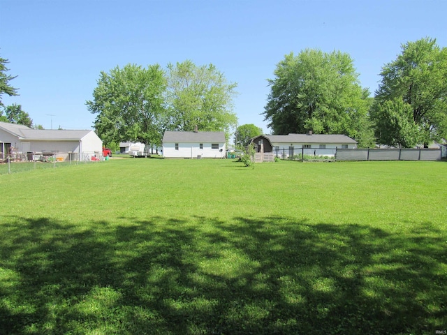 331 W Payton St, Greentown, IN 46936 - view of yard