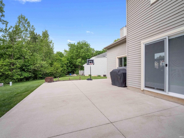 3335 Firethorne Ct, Fort Wayne, IN 46814 - view of patio / terrace featuring a grill