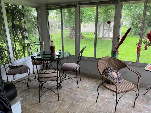 504 S Stratton Way, Decatur, IN 46733 - view of sunroom