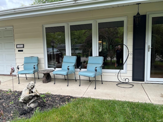 504 S Stratton Way, Decatur, IN 46733 - view of patio