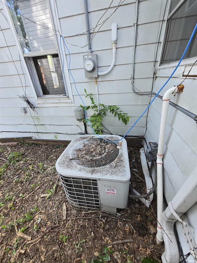 2710 W Virginia St, Evansville, IN 47712 - exterior view of central AC and electric meter