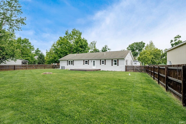650 E Spear Rd, Columbia City, IN 46725 - rear view of property with a deck