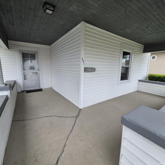 407 W N St, Winchester, IN 47394 - view of patio