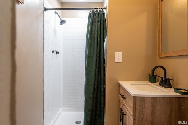 3907 N Caldwell Rd, Paragon, IN 46166 - bathroom featuring a tile shower and vanity