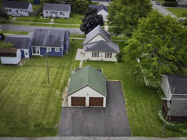 411 E Silver St, Bluffton, IN 46714 - aerial perspective of suburban area