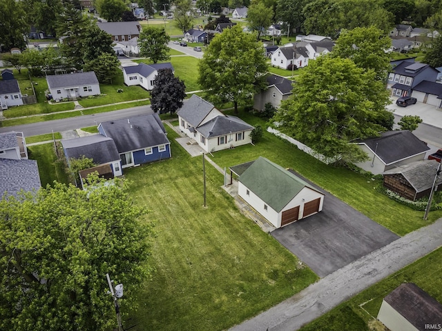 411 E Silver St, Bluffton, IN 46714 - aerial perspective of suburban area