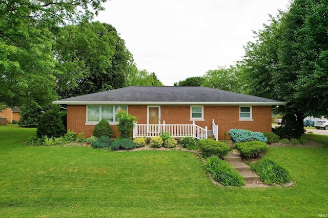 501 E Ulen St, Fort Branch, IN 47648 - single story home with brick siding and a front yard