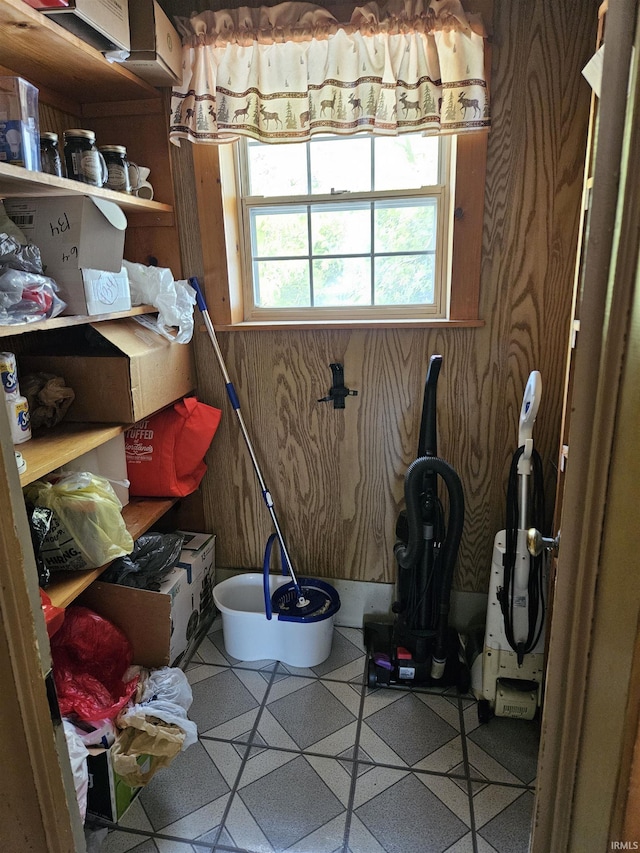 115 High St, Geneva, IN 46740 - view of storage room