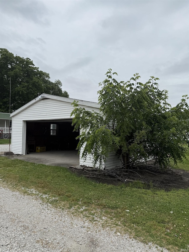 204 S Railroad Ln, Oaktown, IN 47561 - view of property exterior with an outbuilding