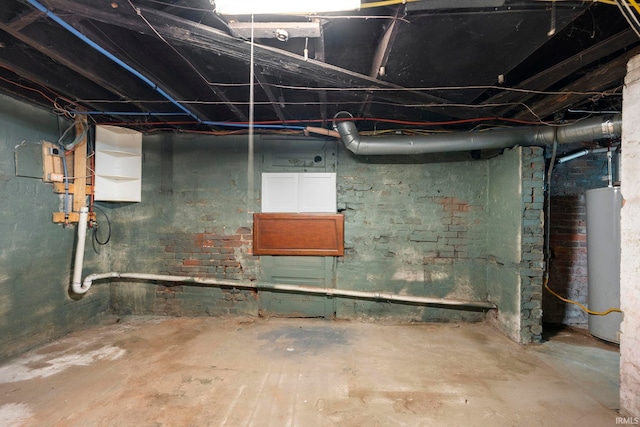 1018 Loree St, Fort Wayne, IN 46805 - unfinished basement with water heater