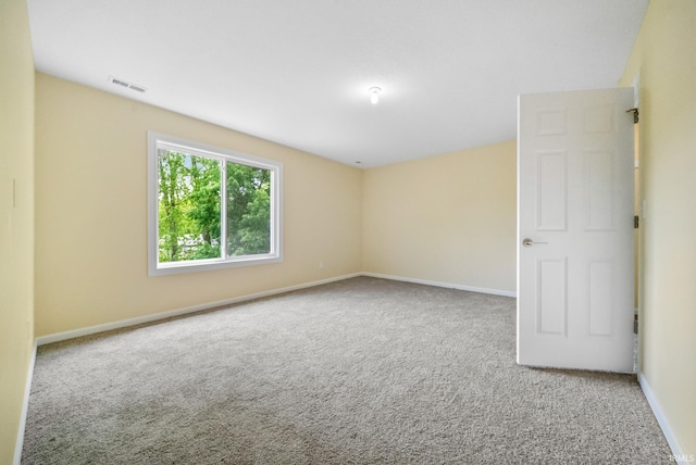 2416 S Woodland Trl, Warsaw, IN 46580 - unfurnished room with carpet flooring and baseboards