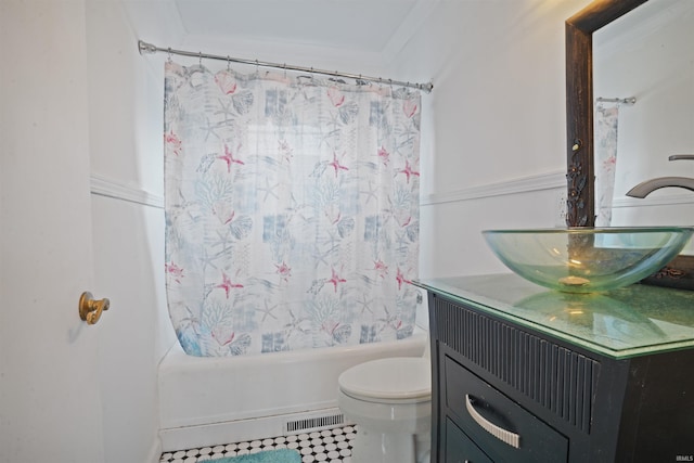 123 S Race St, Princeton, IN 47670 - full bath with toilet, shower / bath combo, and vanity