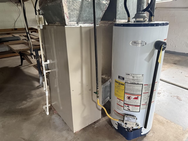 205 Riley Blvd, Bedford, IN 47421 - utility room with water heater