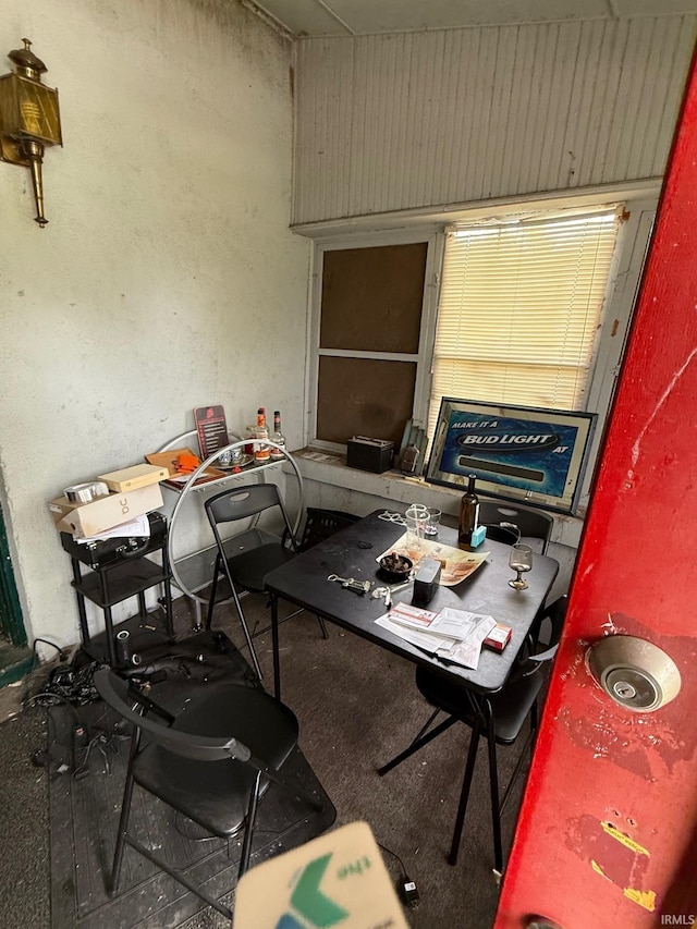 11 Water St, Huntington, IN 46750 - interior space