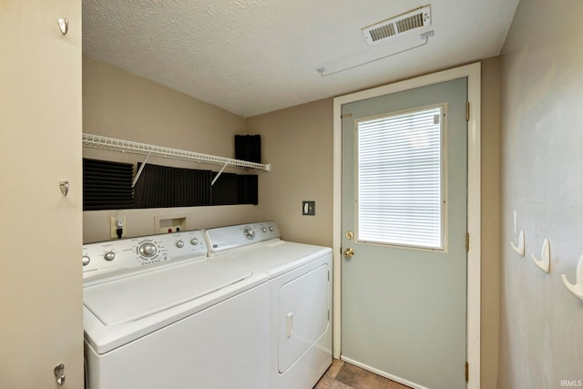 1544 Shining Armor Ln, West Lafayette, IN 47906 - laundry room featuring washing machine and clothes dryer