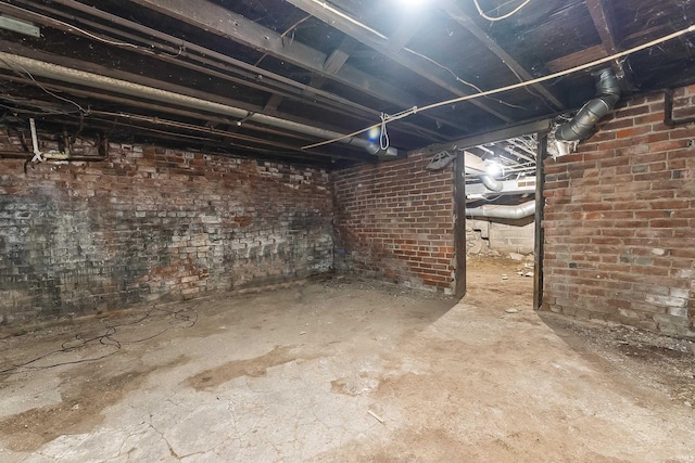 2121 Parnell Ave, Fort Wayne, IN 46805 - view of unfinished basement
