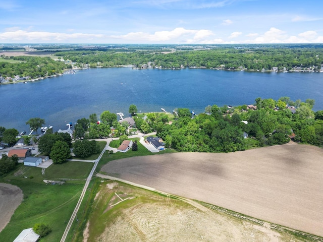 3705 E Forest Glen Ave, Leesburg, IN 46538 - aerial view of property and surrounding area featuring a nearby body of water