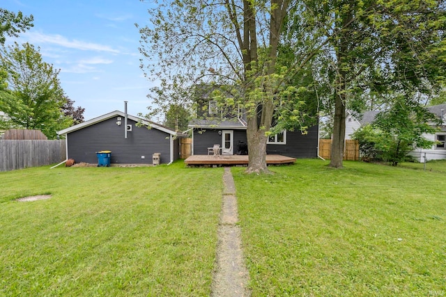 726 S Johnson, Bluffton, IN 46714 - back of property featuring a deck