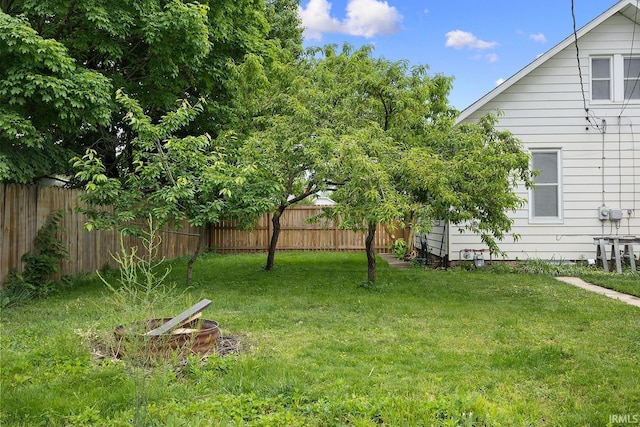 1413 Franklin St, Lafayette, IN 47905 - view of yard
