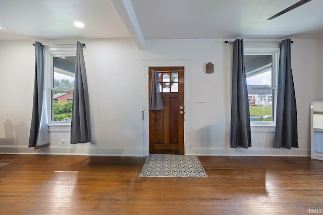 1413 Franklin St, Lafayette, IN 47905 - foyer entrance featuring wood finished floors and baseboards