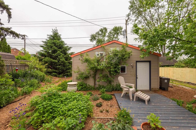 1203 W 6th St, Bloomington, IN 47404 - view of yard