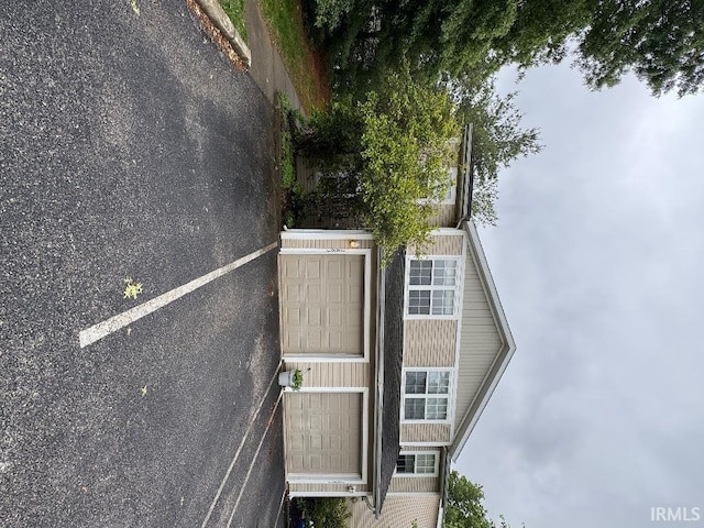 2883 S Walnut Street Pike, Bloomington, IN 47401 - view of front of house