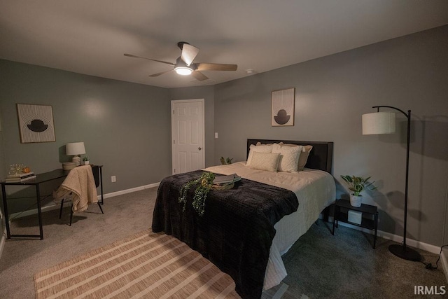 1034 Harter Blvd, Anderson, IN 46011 - carpeted bedroom with baseboards and ceiling fan