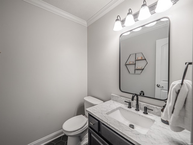 2747 Thornhill Dr, Evansville, IN 47725 - half bath with toilet, a textured ceiling, vanity, crown molding, and baseboards