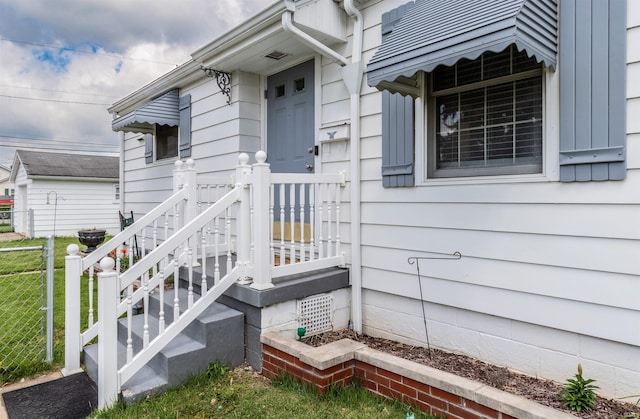2500 N Govenor St, Evansville, IN 47711 - view of property entrance