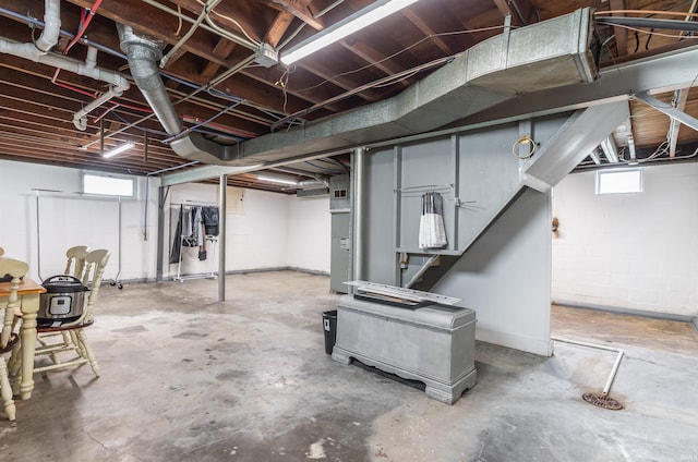 2500 N Govenor St, Evansville, IN 47711 - below grade area featuring stairs