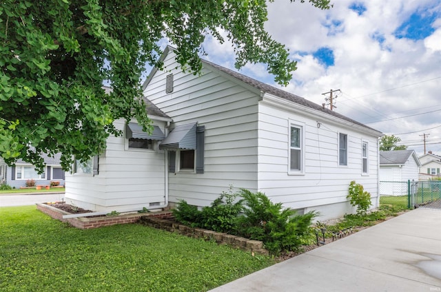 2500 N Govenor St, Evansville, IN 47711 - view of home's exterior