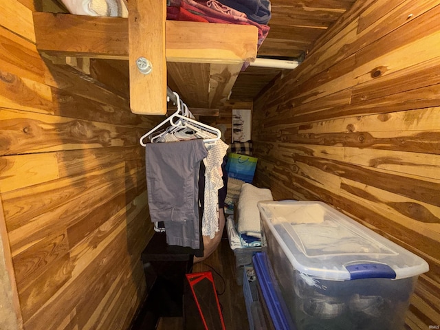 5522 N State Rd 57, Petersburg, IN 47567 - view of walk in closet