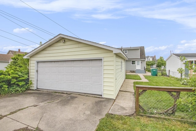 718 W 8th St, Mishawaka, IN 46544 - view of detached garage